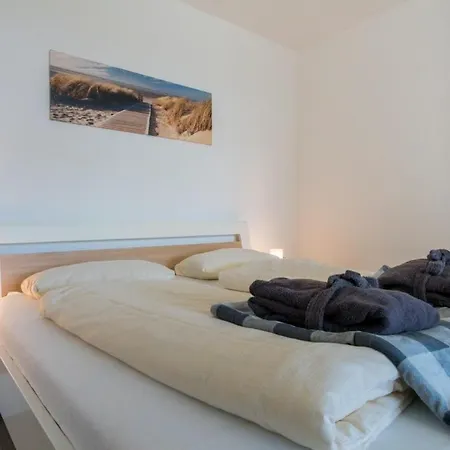 Ferienwohnung Sandkueste Mit Strandkorb & Indoor Spielplatz Heiligenhafen Extérieur photo