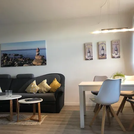 Ferienwohnung Sandkueste Mit Strandkorb & Indoor Spielplatz Heiligenhafen Extérieur photo