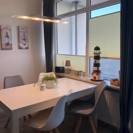 Ferienwohnung Sandkueste Mit Strandkorb & Indoor Spielplatz Heiligenhafen Extérieur photo